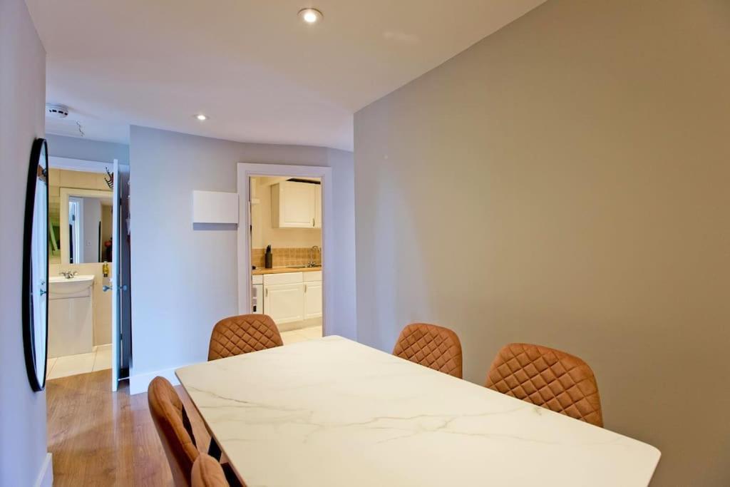 Imperial Hogarth Road Apartment -4Th Floor Londra Exterior foto
